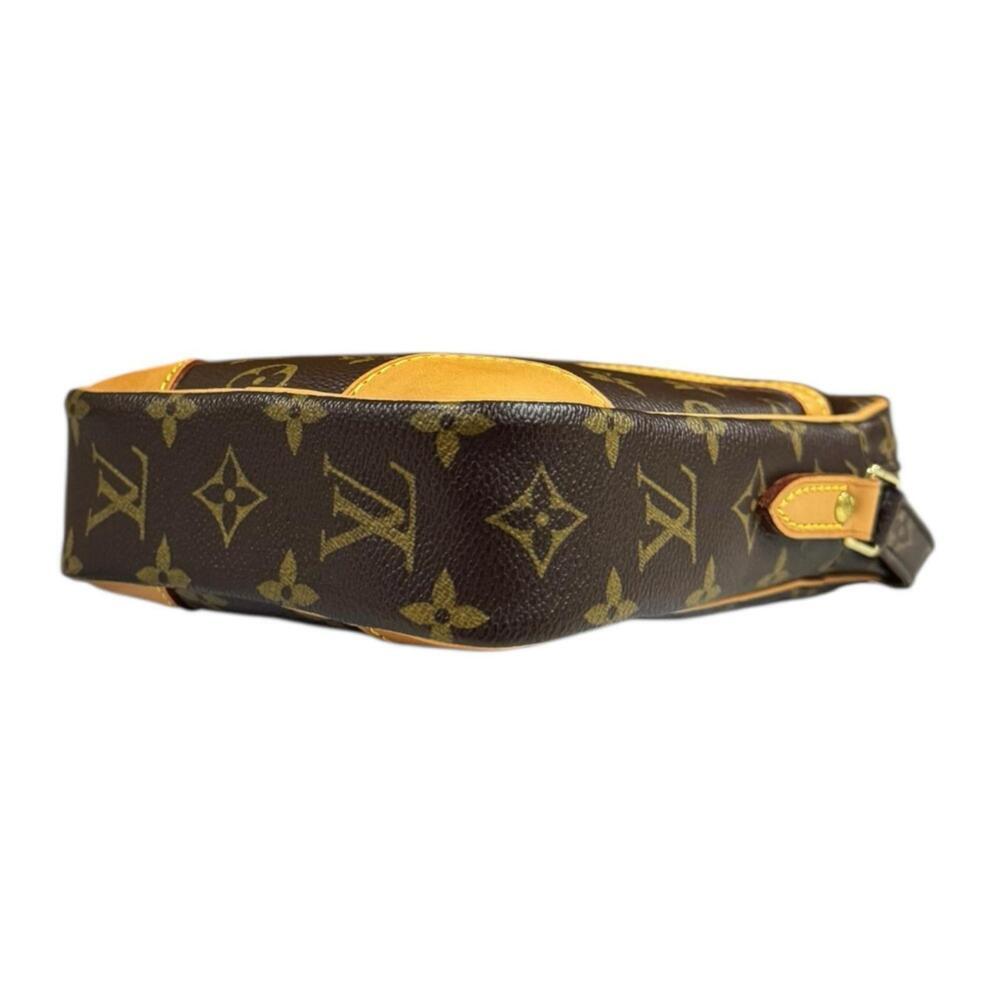 LOUIS VUITTON Authentic Brown Monogram Canvas Shoulder Bag - Picture 5 of 12